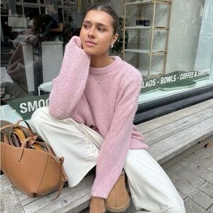 Women's Pink Knit Sweater
